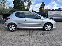 Peugeot 206, 2004 - afbeelding 34 van  40