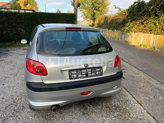 Peugeot 206 2005 -- -- black friday (-65% koperskosten) - afbeelding 4 van  13
