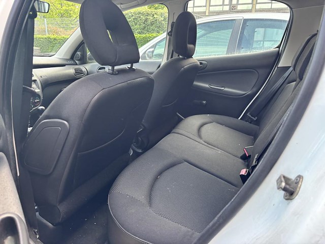 Peugeot 206, 2008 - afbeelding 10 van  29