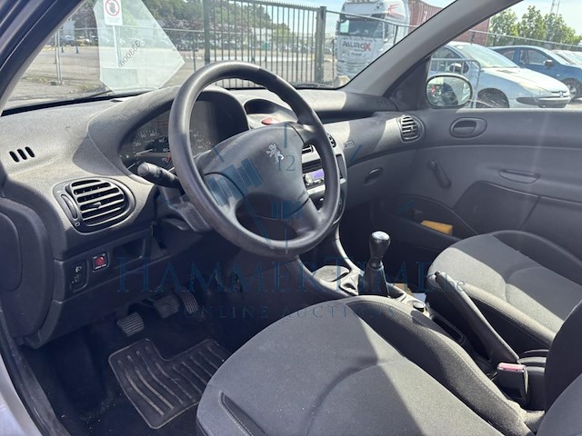 Peugeot 206 phase 2 1 4i one line, 2006 - afbeelding 3 van  27