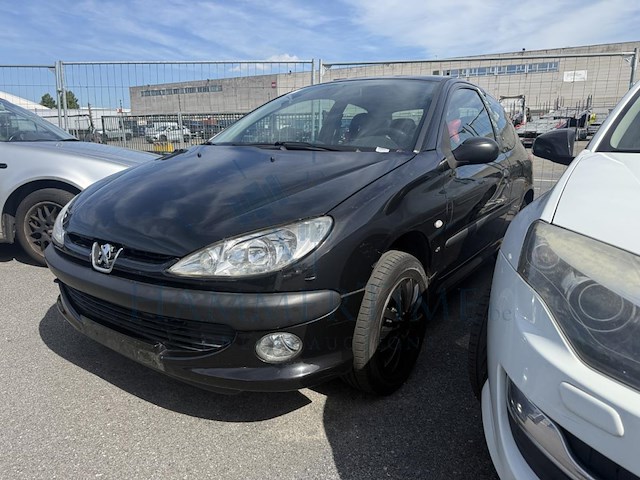Peugeot 206 phase 2 1 6i 16v quiksilver, 2004 - afbeelding 1 van  35
