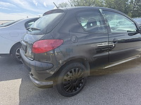 Peugeot 206 phase 2 1 6i 16v quiksilver, 2004 - afbeelding 30 van  35