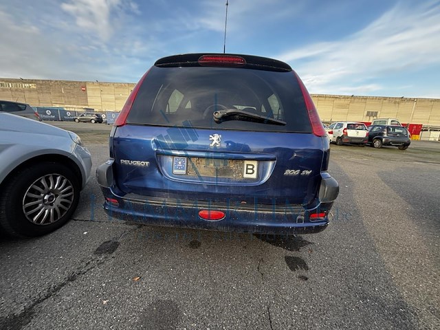 Peugeot 206 sw phase 2 1.4 hdi jbl, 2003 - afbeelding 33 van  36