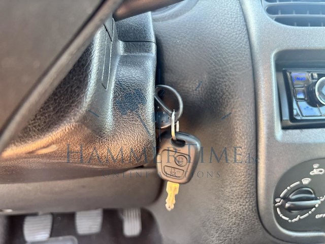 Peugeot 206 sw phase 2 1.4 hdi one-line, 2006 - afbeelding 11 van  36
