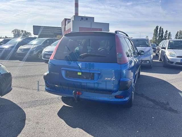 Peugeot 206 sw phase 2 1.4 hdi one-line, 2006 - afbeelding 32 van  36