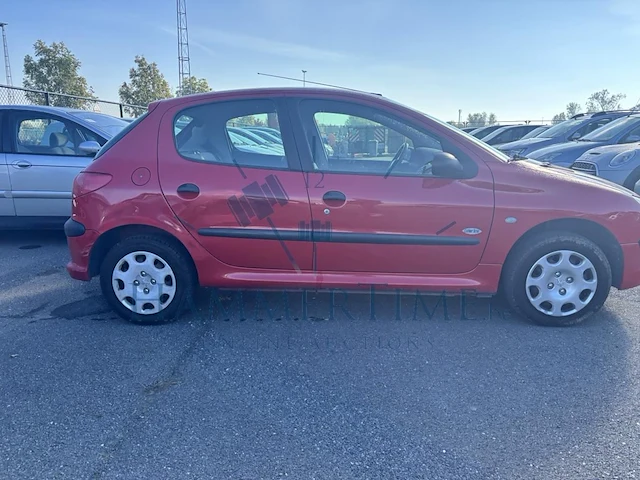 Peugeot 206 sw phase ii 1.6i 16v quiksilver, 2004 - afbeelding 34 van  41