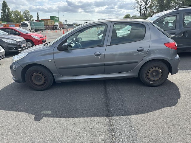 Peugeot 206+,2010 - afbeelding 28 van  30