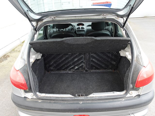 Peugeot 206 - afbeelding 13 van  15