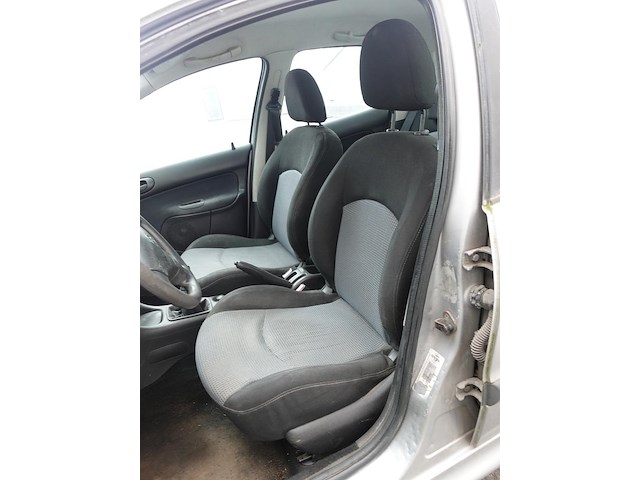 Peugeot 206 - afbeelding 15 van  15