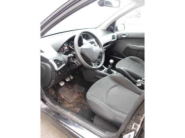 Peugeot 206 - afbeelding 12 van  13