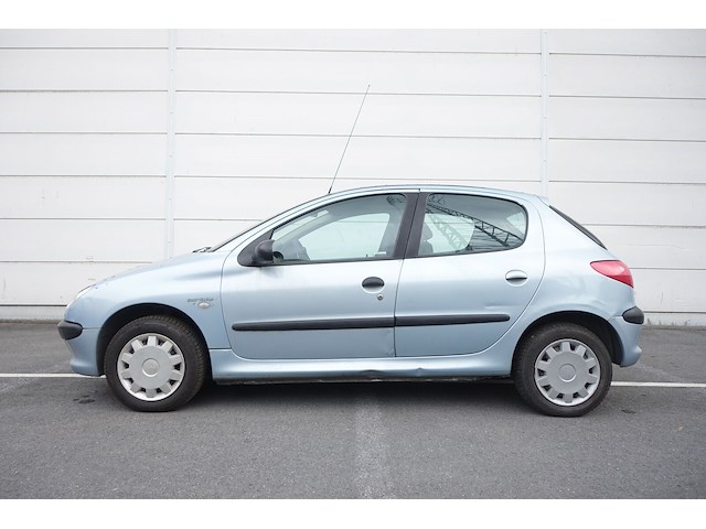 Peugeot 206 - afbeelding 1 van  11