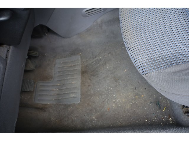 Peugeot 206 - afbeelding 9 van  11