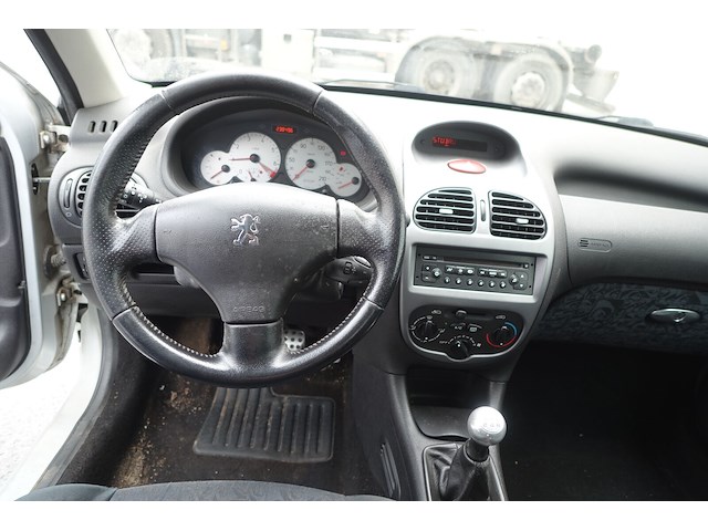 Peugeot 206 - afbeelding 6 van  10