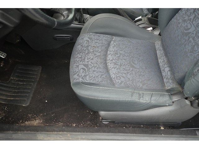 Peugeot 206 - afbeelding 7 van  10
