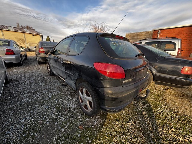 Peugeot 206 - afbeelding 6 van  9