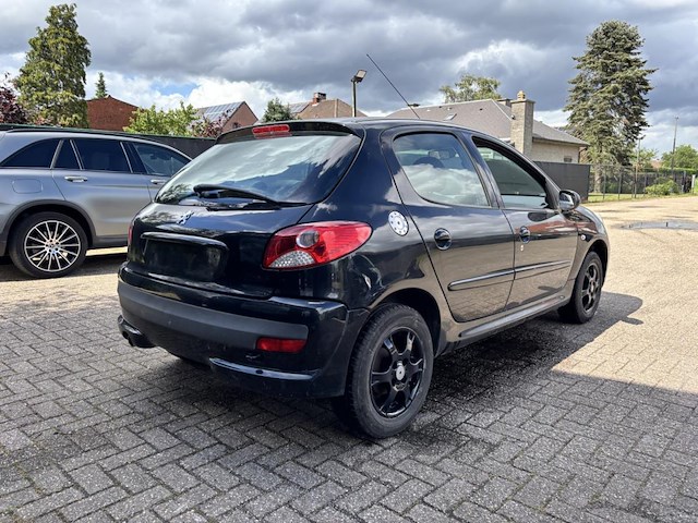 Peugeot 206 - afbeelding 30 van  34