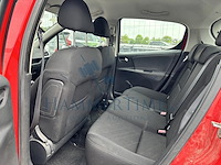 Peugeot 207 1.4i 16v trendy map 88 at, 2009 - afbeelding 14 van  36