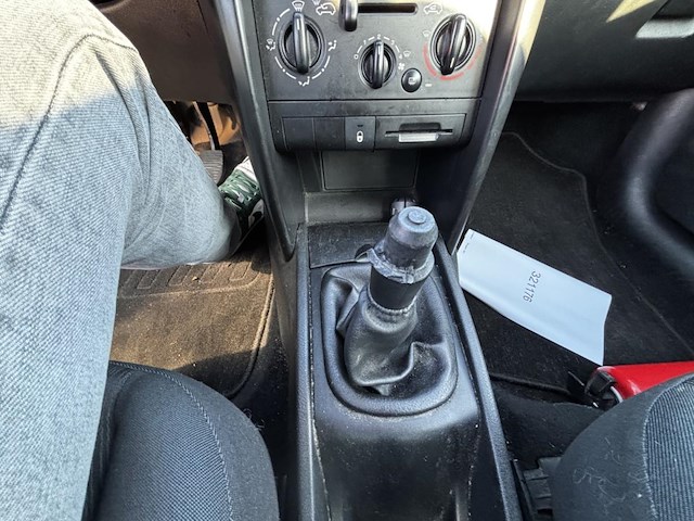 Peugeot 207 1.4i 16v urban, 2007 - afbeelding 4 van  25