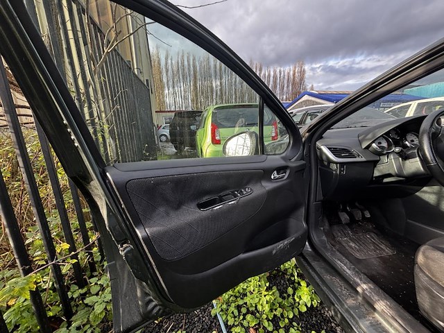 Peugeot 207, 2006 - afbeelding 27 van  29