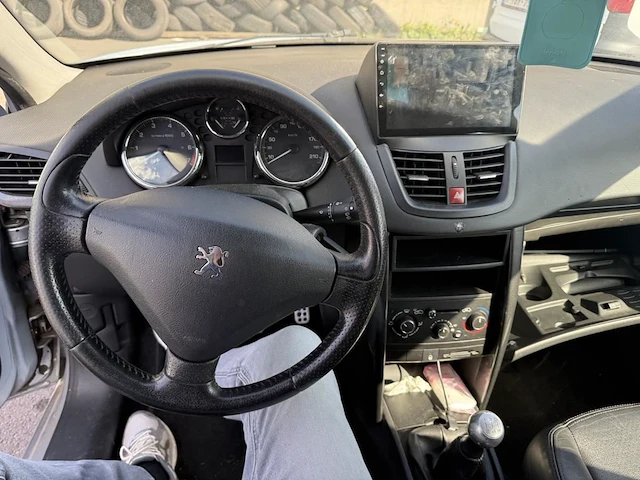 Peugeot 207, 2010 - afbeelding 2 van  31