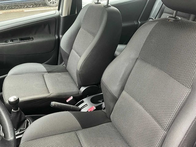 Peugeot 207 /2011 / 190427km / 1,6 hdi - afbeelding 18 van  18