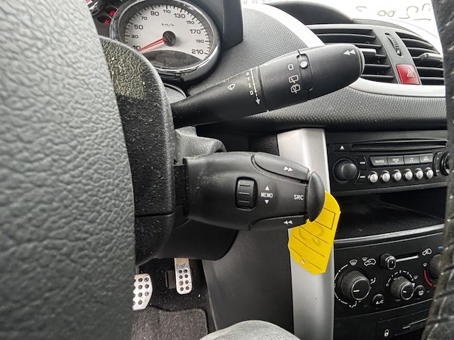 Peugeot 207, 2011 - afbeelding 8 van  26