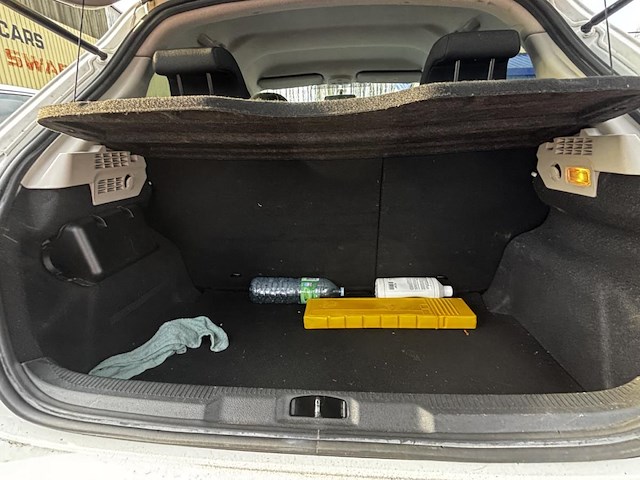 Peugeot 207, 2011 - afbeelding 13 van  26