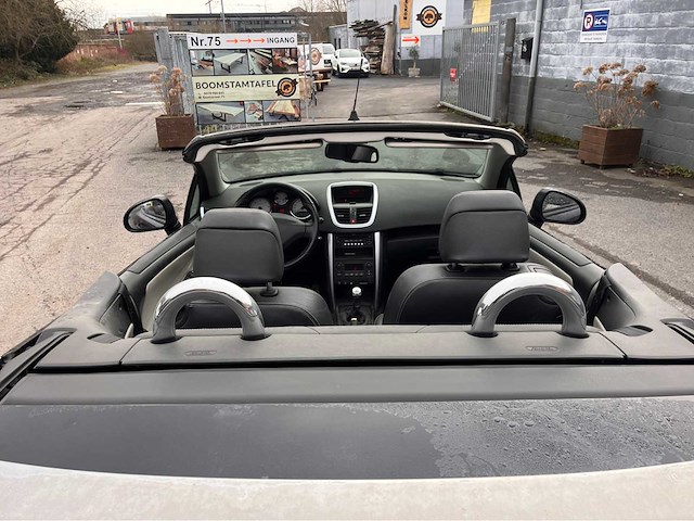 Peugeot 207 cabriolet 1.6hdi a/c - afbeelding 10 van  18