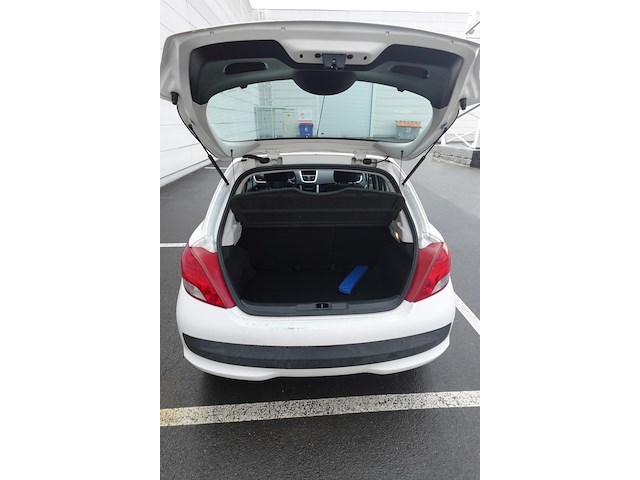 Peugeot 207 hatchback - afbeelding 7 van  19