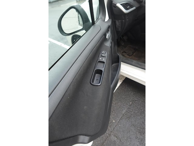 Peugeot 207 hatchback - afbeelding 19 van  19