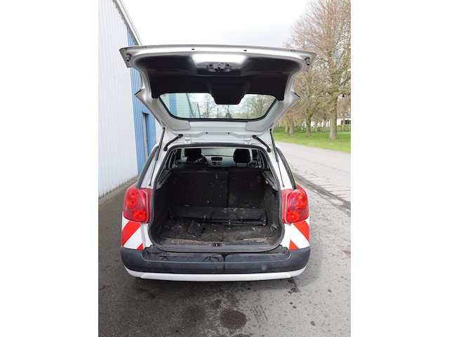 Peugeot 207 sw - afbeelding 14 van  17