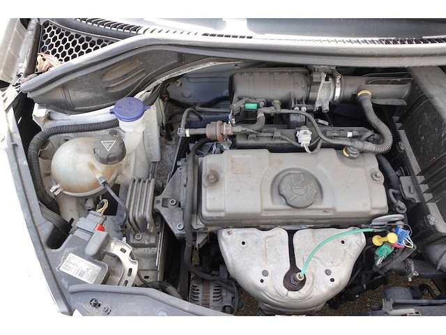Peugeot 207 - afbeelding 8 van  20