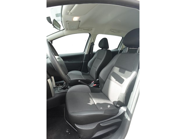 Peugeot 207 - afbeelding 11 van  15