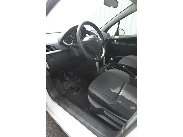 Peugeot 207 - afbeelding 12 van  15