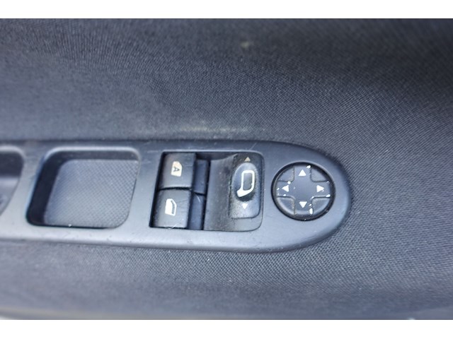 Peugeot 207 - afbeelding 3 van  18