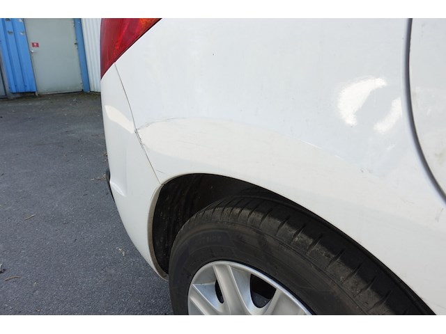 Peugeot 207 - afbeelding 10 van  18