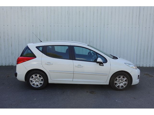 Peugeot 207 - afbeelding 13 van  18