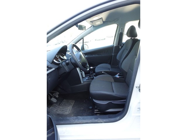 Peugeot 207 - afbeelding 14 van  18