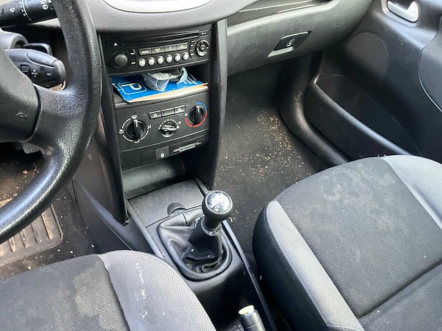 Peugeot 207sw personenauto - afbeelding 2 van  31