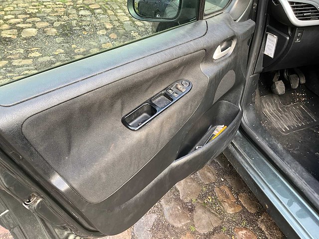 Peugeot 207sw personenauto - afbeelding 6 van  31