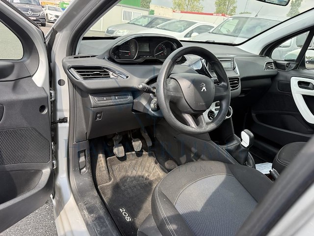 Peugeot 208 1.0i puretech like, 2016 - afbeelding 29 van  29