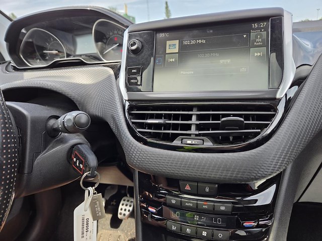 Peugeot 208 1.2 puretech gt line s&s 110, 2016 - afbeelding 16 van  38