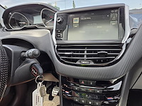Peugeot 208 1.2 puretech gt line s&s 110, 2016 - afbeelding 16 van  38