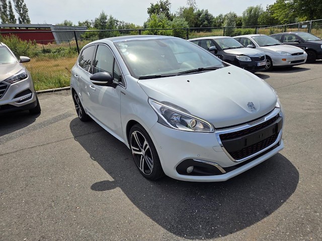 Peugeot 208 1.2 puretech gt line s&s 110, 2016 - afbeelding 23 van  38