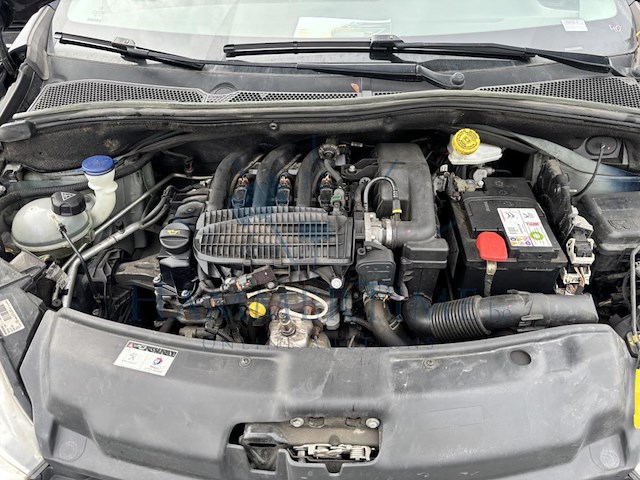 Peugeot 208 1.2i active, 2013 - afbeelding 25 van  36