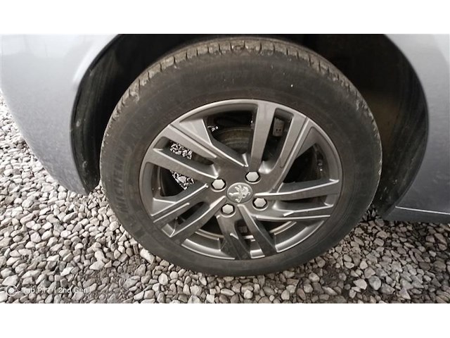 Peugeot 208 1.2i puretech active pack, 2022 - afbeelding 3 van  32