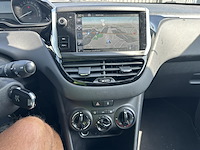 Peugeot 208 1.2i puretech active s&s etg 82 at, 2015 - afbeelding 11 van  30