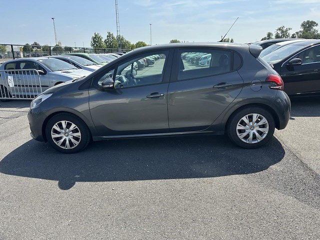 Peugeot 208 1.2i puretech active s&s etg 82 at, 2015 - afbeelding 29 van  30