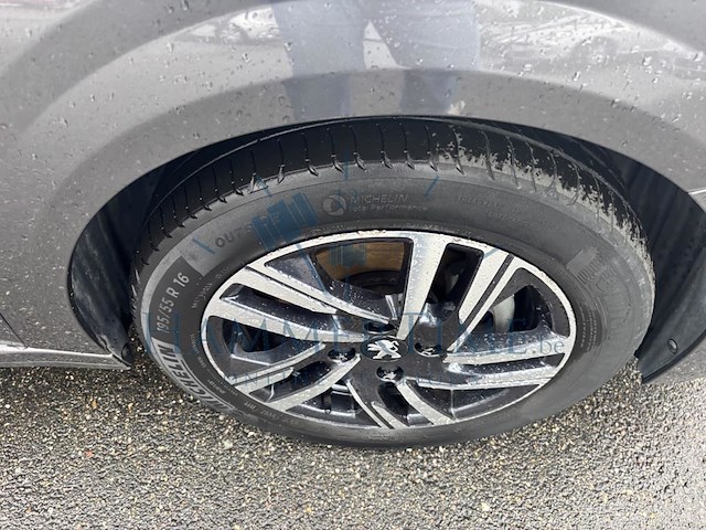 Peugeot 208 1.2i puretech allure (eu6.4), 2022 - afbeelding 24 van  39
