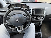 Peugeot 208 1.2i puretech style, 2018 - afbeelding 2 van  23